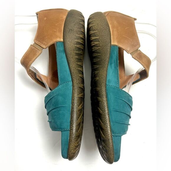 NAOT Papaki Koru Leather Sandals - Picture 10 of 16